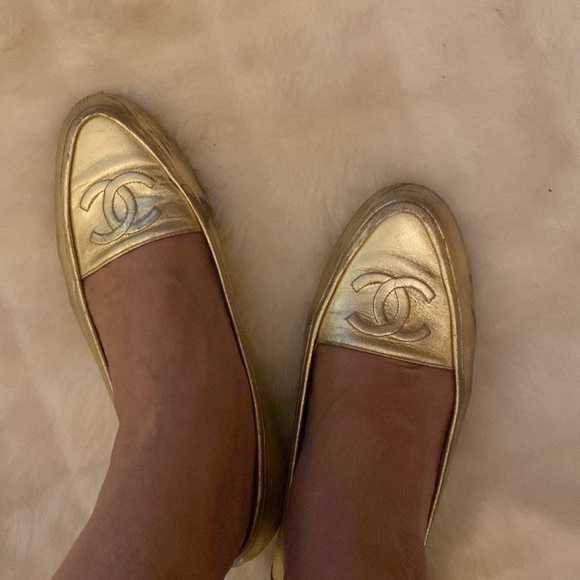 Chanel  Authentic flat size 7 1/2 unique ,some imperfections please check all 📷 - Picture 9 of 9
